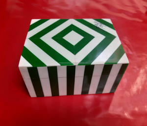 Boîte à bijoux indienne en nacre incrustée de nacre faite à la main de qualité supérieure pour les cadeaux - Product Image 4