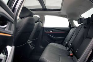 Nouvelle berline hybride de luxe Honda Accord Premium 2.0L PHEV 2025 bleu étoilé, zéro kilomètre, prix attractif, prête à être expédiée - Product Image 4
