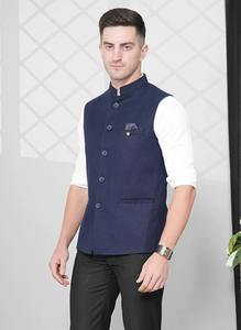 Chaleco de Negocios Gris de Lujo de Alta Calidad para Hombre, para Trajes, Ropa de Oficina y Eventos Especiales, Disponible al Mejor Precio - Product Image 3