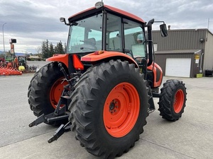 Tractor de ruedas Kubota M6S-111 de alta potencia, 100HP, 4WD, para labranza agrícola, tractor de paseo con transmisión por engranajes, tractor para viñedos, uso agrícola. - Product Image 2