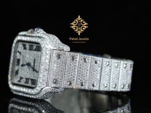 นาฬิกาข้อมือหรูหราสไตล์ฮิปฮอป แบบยูนิเซ็กซ์ ประดับเพชรแบบ Iced Out ระบบกลไกอัตโนมัติ  ประดับเพชร VVS Moissanite - Product Image 5