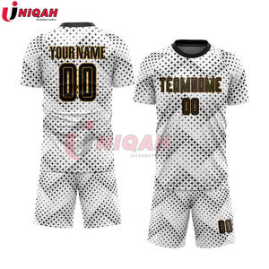 ชุดกีฬาฟุตบอลชายแบบปรับแต่งได้ พิมพ์ลายดิจิทัล ชุดฝึกซ้อมทีมฟุตบอลแบบสั่งทำพิเศษ ผ้าฝ้าย 100% แบบกำหนดเอง - Product Image 6