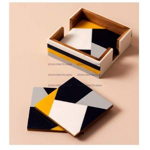 Dessous de verre uniques en bois et résine pour dessus de bureau et de table couleur et forme personnalisées sous-verres faits à la main - Product Image 3