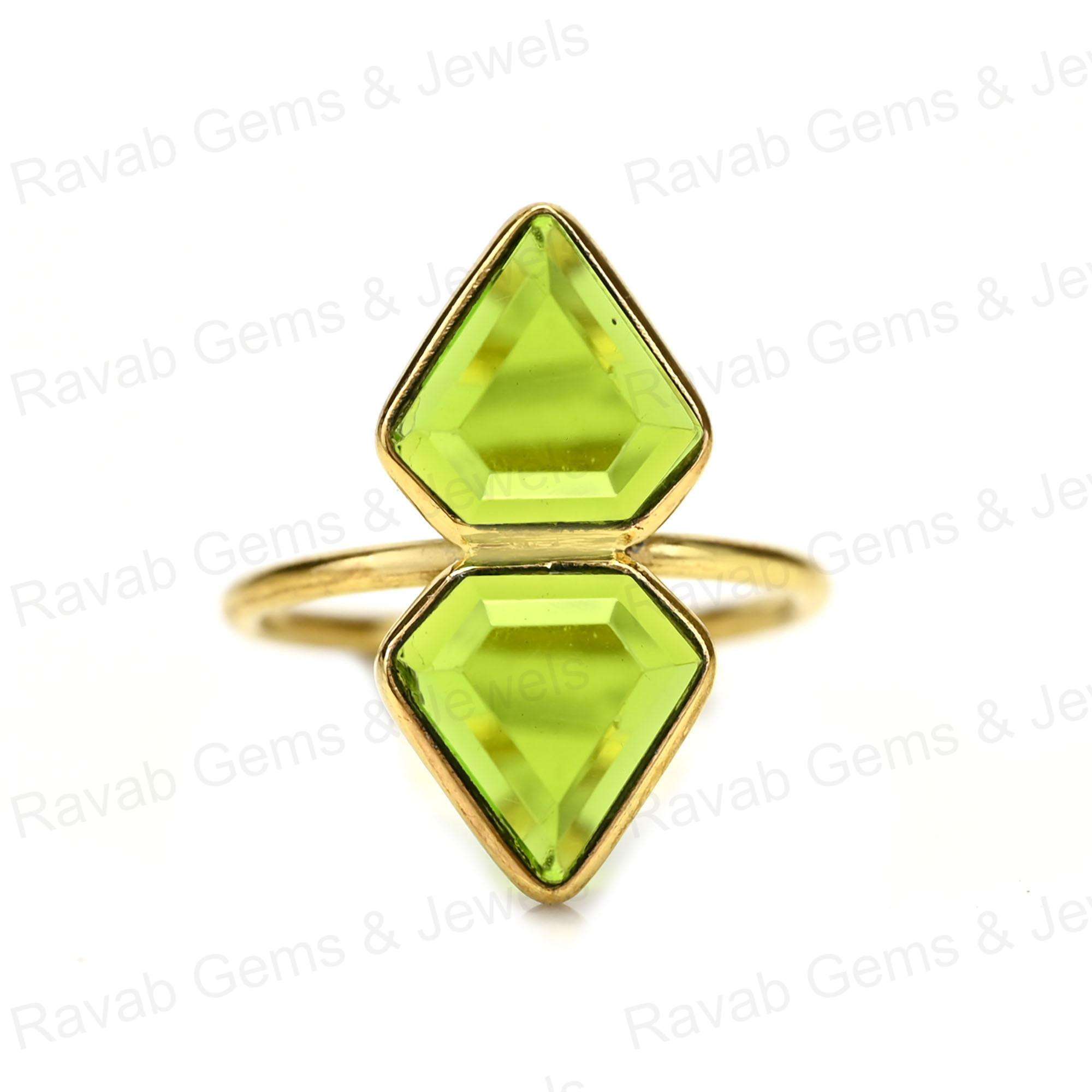 สีเขียว