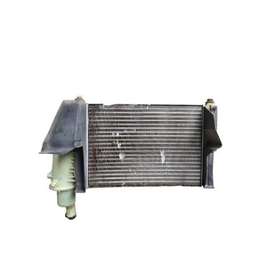 RADIATEUR À EAU FIAT Punto Sedan 3P 46465015 176B2000 essence 1100 (93>99) - Product Image 2