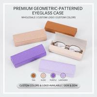 Étui à lunettes semi-rigide en cuir PU avec logo personnalisé Blue Feather, boîte de protection portable multicolore pour lunettes de soleil pour hommes et femmes