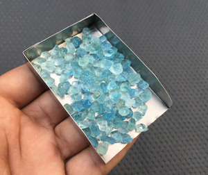 50 pièces bleu rugueux 6-8 MM brut naturel aigue-marine pierre précieuse brute pierre précieuse en vrac Aqua brut pierre précieuse brute en gros - Product Image 5
