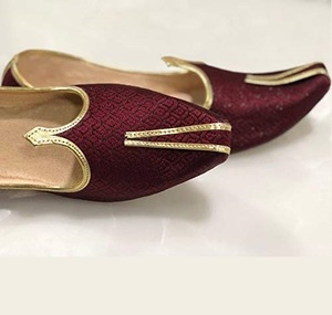 <b>Men</b> Shoes Juti Khussa Sandals Wholesale Cheap Prices Flats Slip Custom Made Handmade Punjabi Shoes - Product Image 3