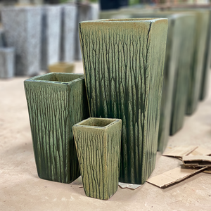 Urne en céramique émaillée résistante au gel, fabriquée à la main, écologique, durable, avec trou de drainage, personnalisable, pour jardin extérieur, maison - Product Image 3