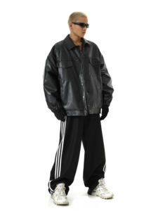 Veste en cuir de vachette véritable personnalisée pour femmes manteau de motard à la mode coupe ajustée avec ceinture fabricant d'usine OEM - Product Image 5