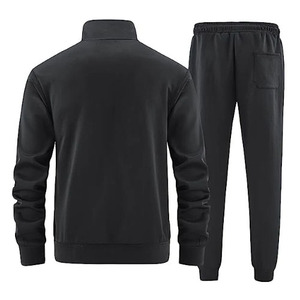 ชุดวอร์มผู้ชายแบบมีฮู้ดสั่งทำขายส่ง เสื้อผ้าสตรีทแวร์ฤดูหนาว คุณภาพสูง ระบายอากาศได้ดี เป็นมิตรกับสิ่งแวดล้อม ผลิตจากผ้าฝ้ายผสมโพลีเอสเตอร์แบบฟลีซ สามารถใส่กลับด้านได้ - Product Image 2