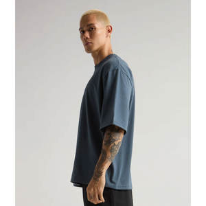 Shaka Wear Oversize Wide Fit cuello redondo manga corta Camiseta básica lisa de tela pesada - Product Image 3