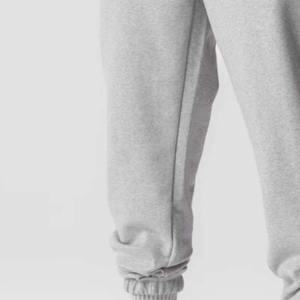 Elegantes pantalones de Jogger para hombre: pantalones de chándal versátiles y cómodos para estilos de vida activos y ropa informal - Product Image 5