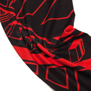 Vêtements de sport coupe ajustée de couleur unie pour hommes en vente - Product Image 5