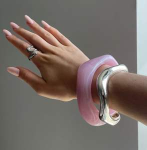 Elegant Waterproof Resin Bangle Unique Effect Crystal Clear Shine Customizable Handmade Bangles Modern Women Accessories - Product Image 2