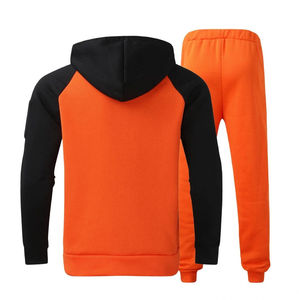 Nouvelle arrivée Ensemble de survêtement Streetwear personnalisé du fabricant Sweat à capuche respirant confortable et survêtement bas quantité minimale de commande - Product Image 2