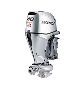 Moteur hors-bord à jet de 40 ch à vendre - Product Image 1
