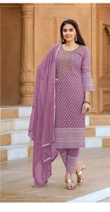 Conjunto Kurti de Alta Calidad para Mujer, Diseño Moderno, Bordado con Lentejuelas, Hecho a Mano, para Fiestas y Festivales, por Fab Zone - Product Image 2