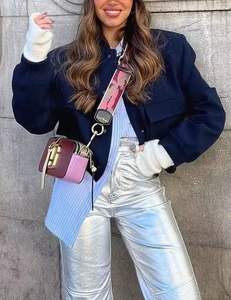 Veste Bomber Femme à Manches Longues Boutonnée Chaude Style Luxe Respirante pour l'Extérieur avec Poches Avant - Product Image 5