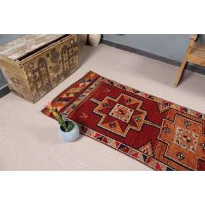 Alfombra turca vintage de 2.8x10.5 pies (86x320 cm), alfombra de lana roja con lunares - Product Image 4