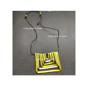 สร้อยคอโลหะสำหรับผู้หญิงจากอินเดียเครื่องประดับแฟชั่นที่ดีที่สุดออกแบบโลโก้ได้ตามต้องการ - Product Image 1