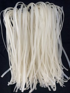 Fideos de Arroz Secos Frescos 100% Sin Gluten, Arroz de Origen para Cocinar - Product Image 1