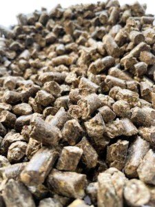 Bâtons de bois AGROFOND, diamètre 8 mm, longueur 5-30 mm, humidité 9,8 %, densité 570 kg/m³, valeur calorifique 14,981 MJ/kg, système de chauffage - Product Image 2