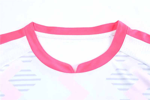 Ensemble de maillots de football de qualité supérieure pour un jeu confortable, tissu respirant idéal pour les séances d'entraînement et les événements d'équipe - Product Image 2