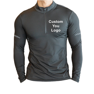 . Zip quart de golf de performance idéal pour la superposition pendant les rondes du matin en matériau extensible léger - Product Image 1