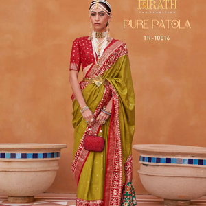 Saree en soie douce de créateur indien et pakistanais Design de tissage élégant pour mariage et fête Style traditionnel - Product Image 1