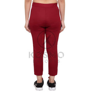 เสื้อฮู้ดแขนยาวสำหรับผู้หญิงมีซิปด้านหน้าและกระเป๋าและขนแกะธรรมดาสำหรับฤดูหนาวดีไซน์ตามสั่ง - Product Image 5