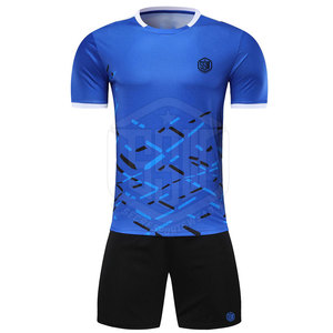 Ensemble d'uniformes de football professionnels en tissu polyester à séchage rapide, prix direct usine, en vente - Product Image 2