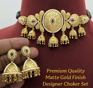 Conjunto de Collar Gargantilla de Diseño con Acabado Dorado Mate de Alta Calidad para Mujer, Collar Tradicional Indio para Bodas y Ocasiones Festivas - Product Image 2