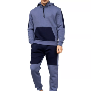 Ensemble de survêtement pour hommes coupe régulière ensemble complet à capuche haut de jogging bas de manches à rayures contrastées prix de gros hiver solide - Product Image 1