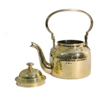 Carafe à café arabe traditionnelle en laiton avec poignée, couvercle en dôme et bec verseur, sans BPA - Pour un service élégant et une présentation culturelle