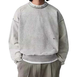 Sudaderas Personalizadas Extra Grandes de Algodón 100%, Nueva Moda Masculina, 380 GSM, Lavadas con Ácido, Estilo Desgastado, Cuello Redondo, Básicas, de Pakistán - Product Image 3