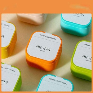 Contenedor cuadrado perfumado pequeño personalizado al por mayor velas flor soja vela perfumada y tapa - Product Image 3