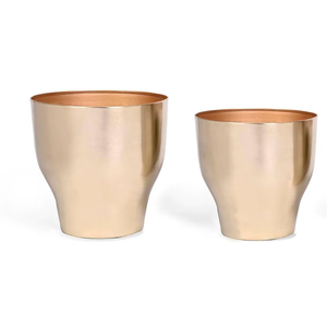 Pot de fleurs moderne en finition dorée pour la maison, le bureau et la décoration d'angle, offrant un élément décoratif chic en provenance d'Inde - Product Image 1