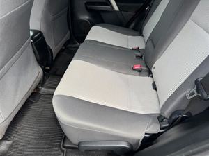 Toyota RAV4 LE AWD 2018, Listo para Enviar - Product Image 3