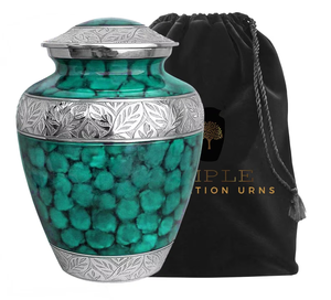 Urna decorativa de latón verde y plateado con grabado de hojas Memorial hecho a mano o tarro de acento para el hogar Jarrón de recuerdo elegante - Product Image 1