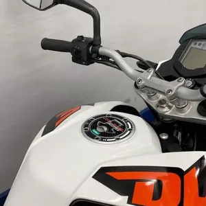 Adesivo Decorativo 3D per Tappo Serbatoio Kleber, Compatibile con KTM 125 Duke 2013-2016 - Product Image 1