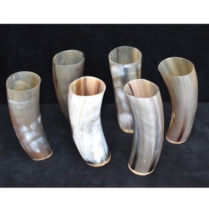 Coupe de corne de Viking rustique fait à la main cadeau de tasse d'hydromel nordique - Product Image 6