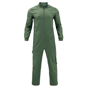 Combinaison de vol brodée avec marque personnalisée conçue pour les mécaniciens de pilotes et les environnements de travail techniques - Product Image 1