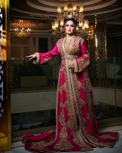 Último y hermoso diseño de bordado ZARI a mano en caftán rosa con vestido largo para fiesta y boda = 2024 - Product Image 1