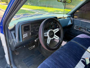Camioneta GMC Sierra 1500 SLE de 1991 Usada, Grado Industrial, con Soporte Personalizado OEM - Product Image 5