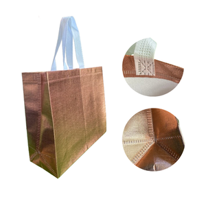 Sacs de shopping non tissés personnalisés avec logo, laminés argent et or, avec poignée, promotionnels, fabriqués au Vietnam - Product Image 3