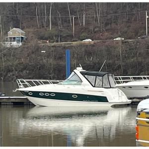 Barco Crucero de Fibra de Vidrio Maxum 3100 SE 2009 con Motor MerCruiser, Usado - Product Image 4