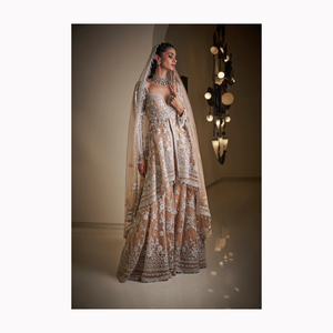 Nouveau coton pakistanais imprimé avec patch de broderie argent Sifon Lehenga Choli à vendre en ligne - Product Image 2