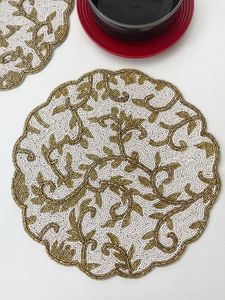 AXIOM แผ่นรองจานลูกปัดทำมือลายสำเนียงบ้านแผ่น3D ปักทำมือ - Product Image 2