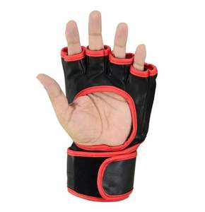 Meilleur fournisseur OEM Service Rouge Noir Couleur Matériau doux au toucher Gants d'entraînement MMA Gants de boxe rouges fabriqués au Pakistan Kick Boxing - Product Image 3